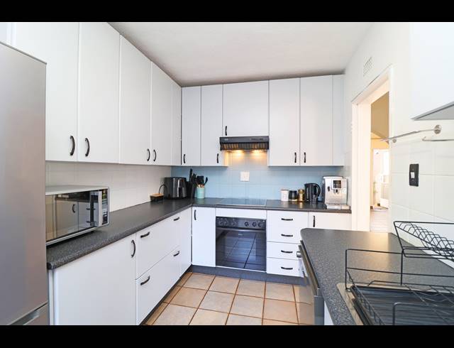 3 BEDROOM TOWNHOUSE FOR SALE IN FAIRLAND